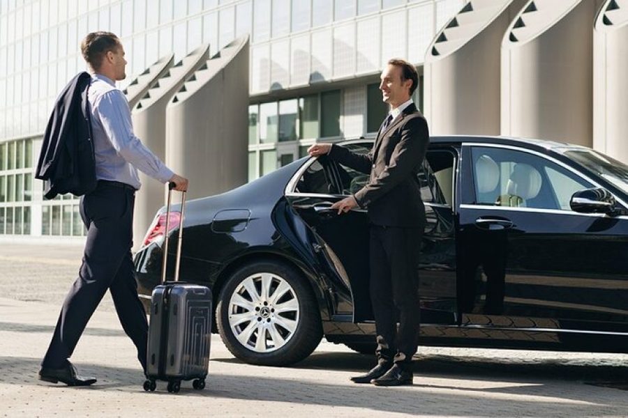 PRIVATE TRANSFER FROM CAIRO AIRPORT TO CAIRO HOTEL